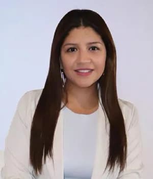 Pamela Tenorio — LatinaCon oradora